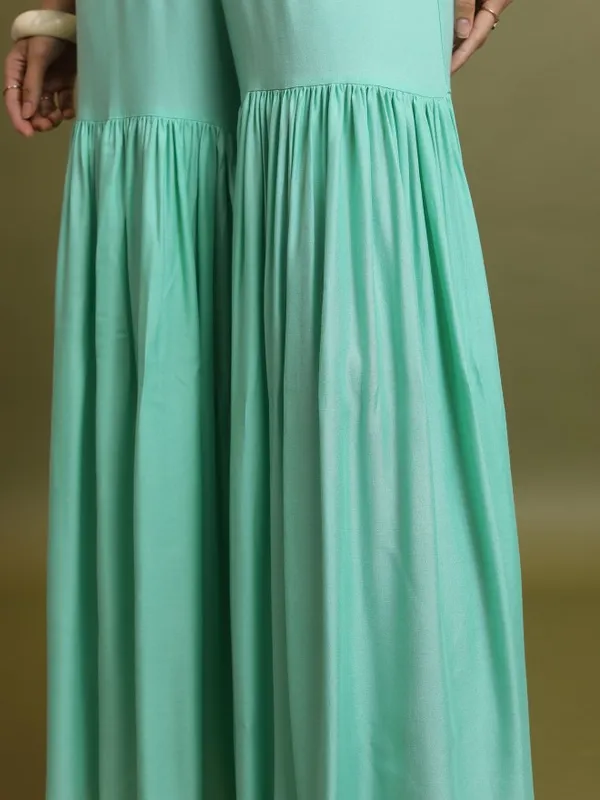 Women Kurta With Sharara & Dupatta