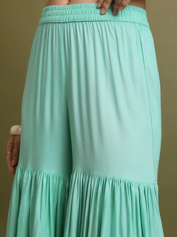 Women Kurta With Sharara & Dupatta