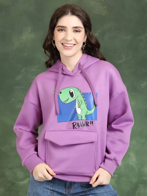  Tokyo Talkies Women Purple Printed Pullover Hood Sweatshirts