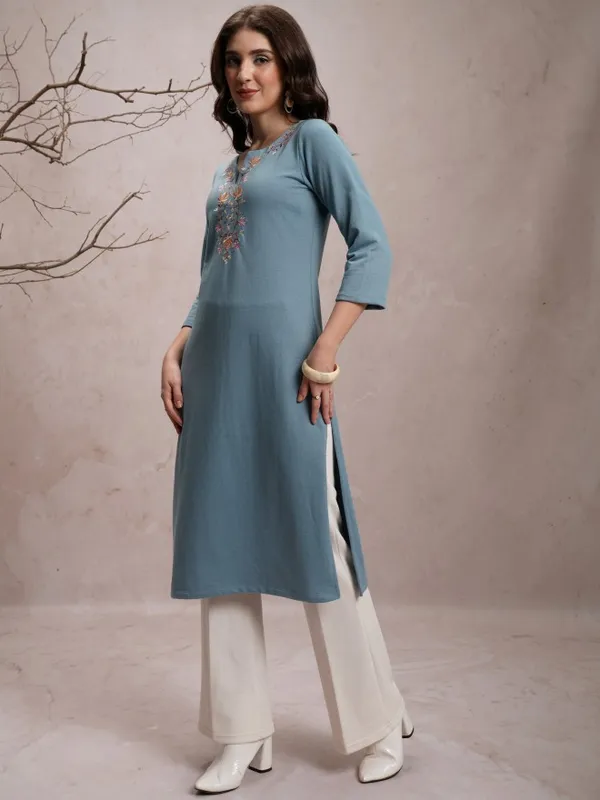  Ketch Women Blue Embroidered Straight Kurtas
