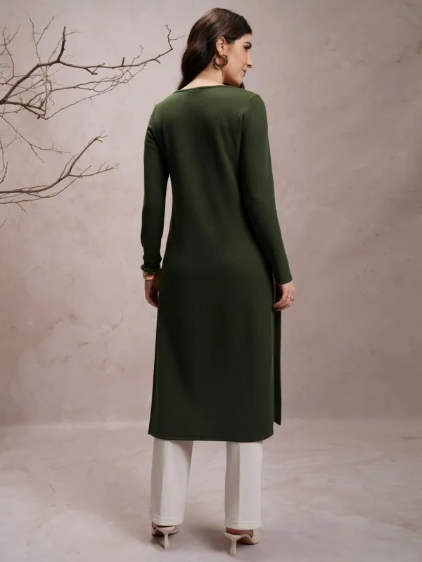 Embroidered Straight Kurta