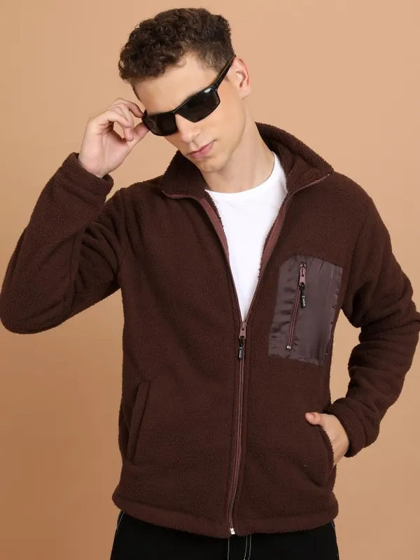  Highlander Men Brown High Neck Pullover Sweatshirts