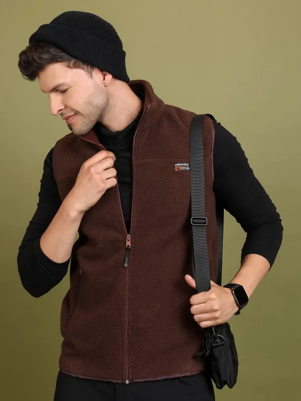  Highlander Men Brown High Neck Pullover Sweatshirts