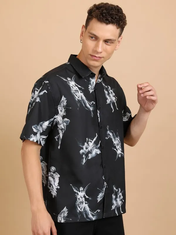  Highlander Men Black Printed Oversized Fit Casual Shirts