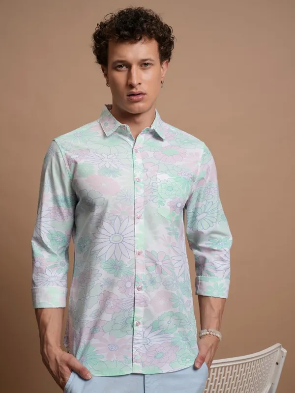 Men Slim Fit Casual Shirt
