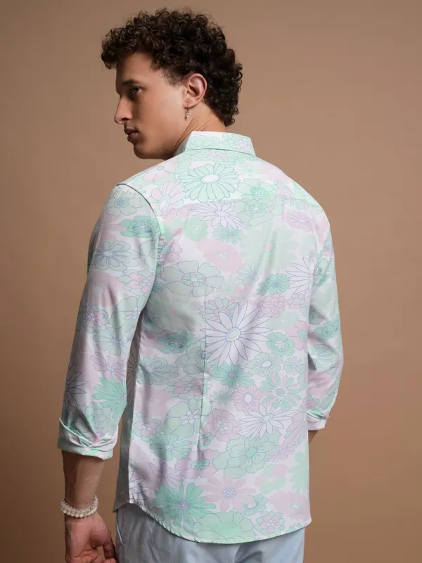 Men Slim Fit Casual Shirt
