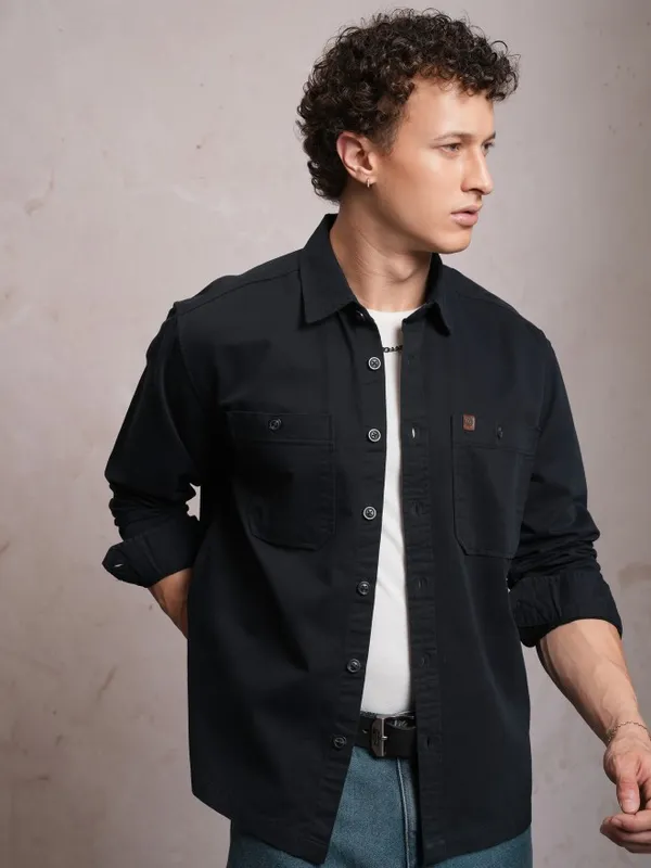  Locomotive Men Navy Blue Solid Oversized Fit Casual Shirts