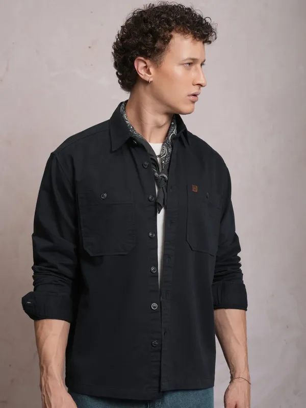  Locomotive Men Navy Blue Solid Oversized Fit Casual Shirts
