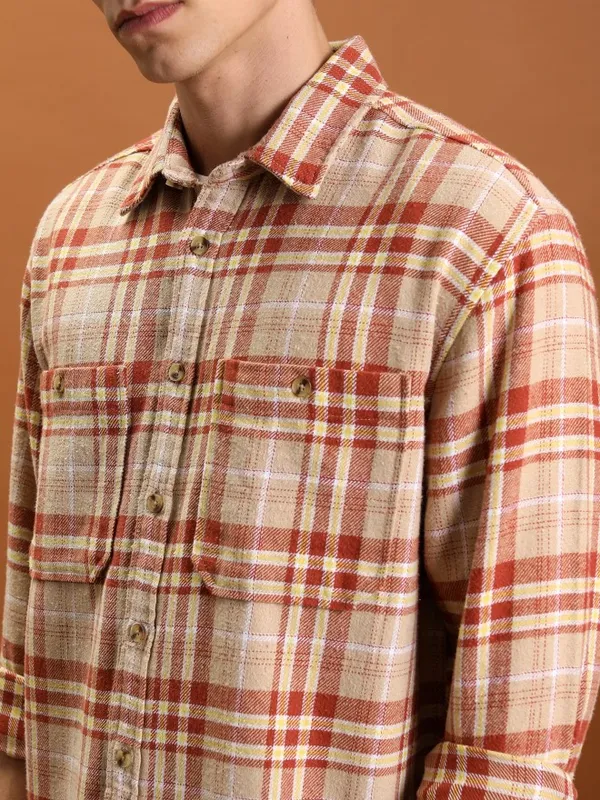  Highlander Men Beige Checked Oversized Fit Casual Shirts