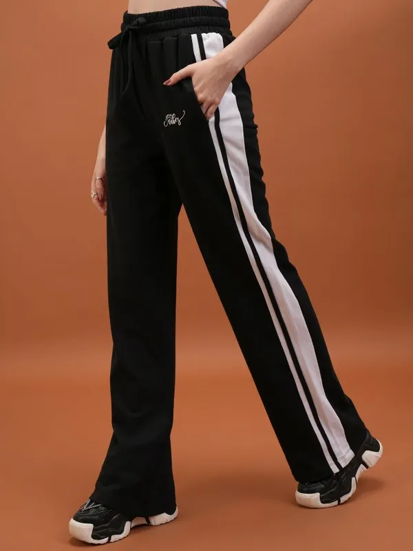  Tokyo Talkies Women Black Regular Fit Track Pants