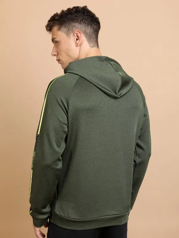  Highlander Men Green Hood Pullover Sweatshirts