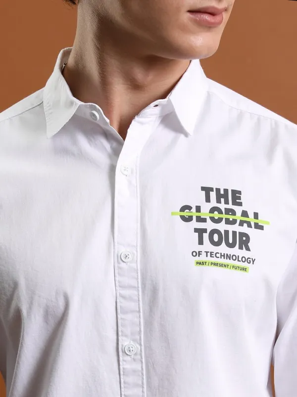 Men Slim Fit Casual Shirt