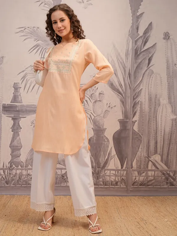  Vishudh Women Peach Embroidered Tunics