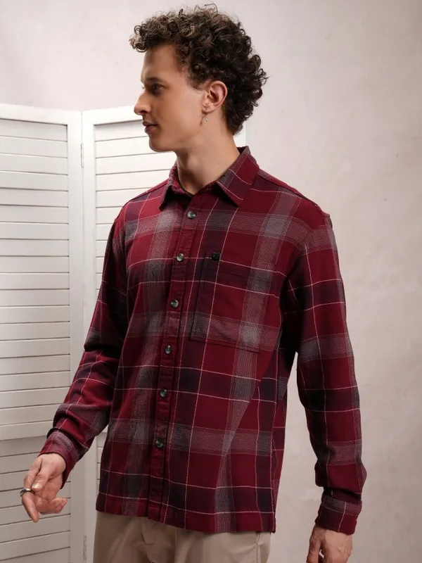  Locomotive Men Maroon Checked Oversized Fit Casual Shirts