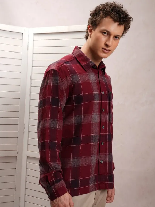  Locomotive Men Maroon Checked Oversized Fit Casual Shirts