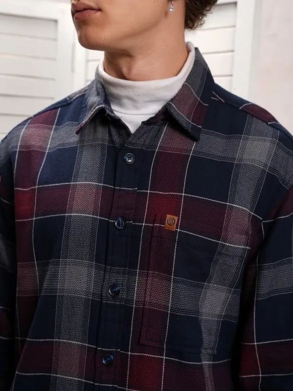  Locomotive Men Navy Blue Checked Oversized Fit Casual Shirts