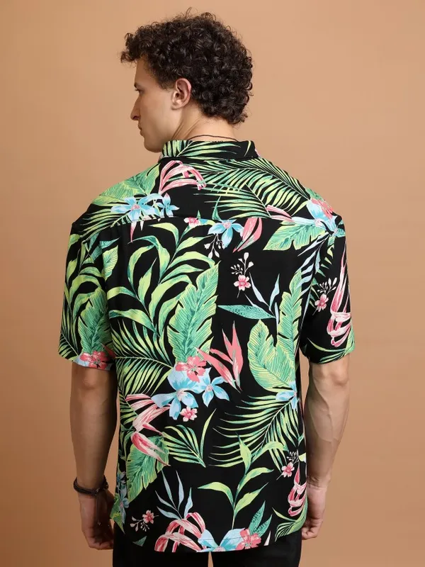  Highlander Men Black Printed Oversized Fit Casual Shirts