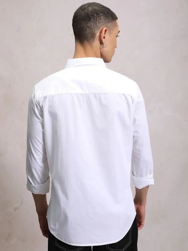  Ketch Men White Printed Slim Fit Casual Shirts