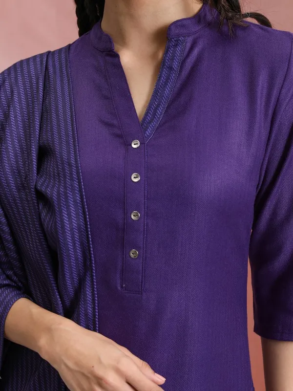  Vishudh Women Purple Solid Kurta Sets