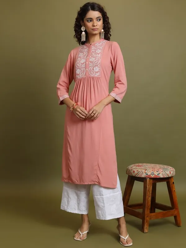  Vishudh  Women Peach Embroidered Straight Kurtas