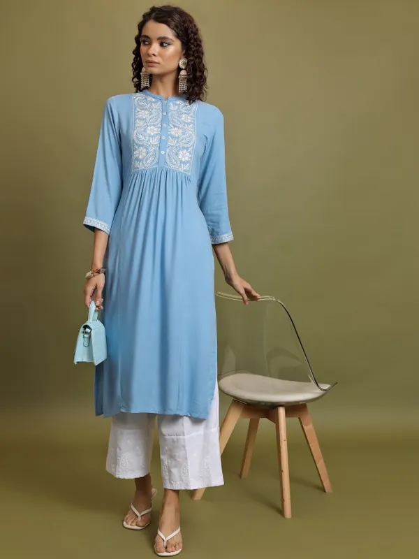 Embroidered Straight Kurta
