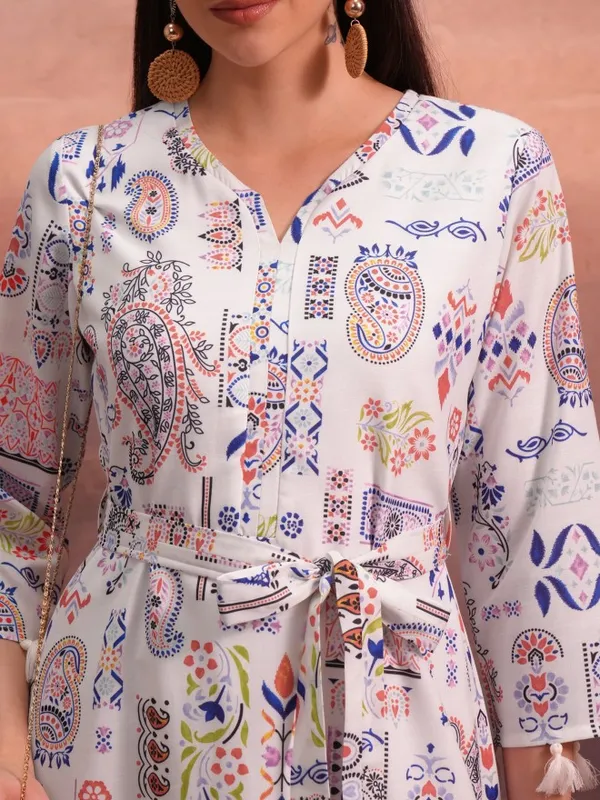  Vishudh Women White Printed A-Line Dresses