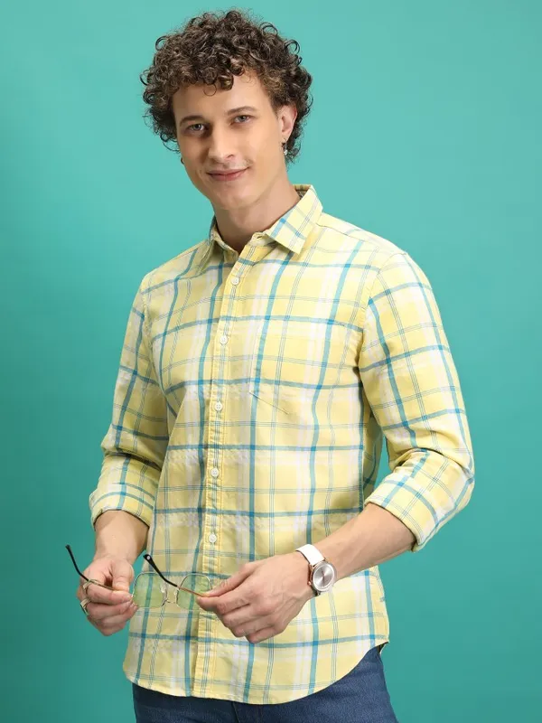  Ketch Men Yellow Checked Slim Fit Casual Shirts