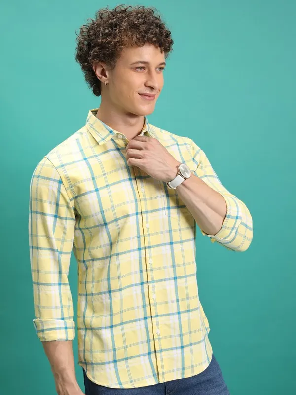  Ketch Men Yellow Checked Slim Fit Casual Shirts