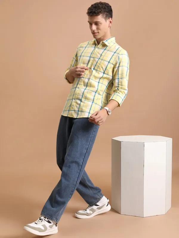  Ketch Men Yellow Checked Slim Fit Casual Shirts