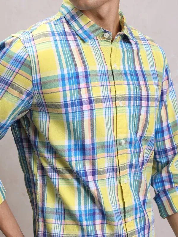 Men Slim Fit Casual Shirt