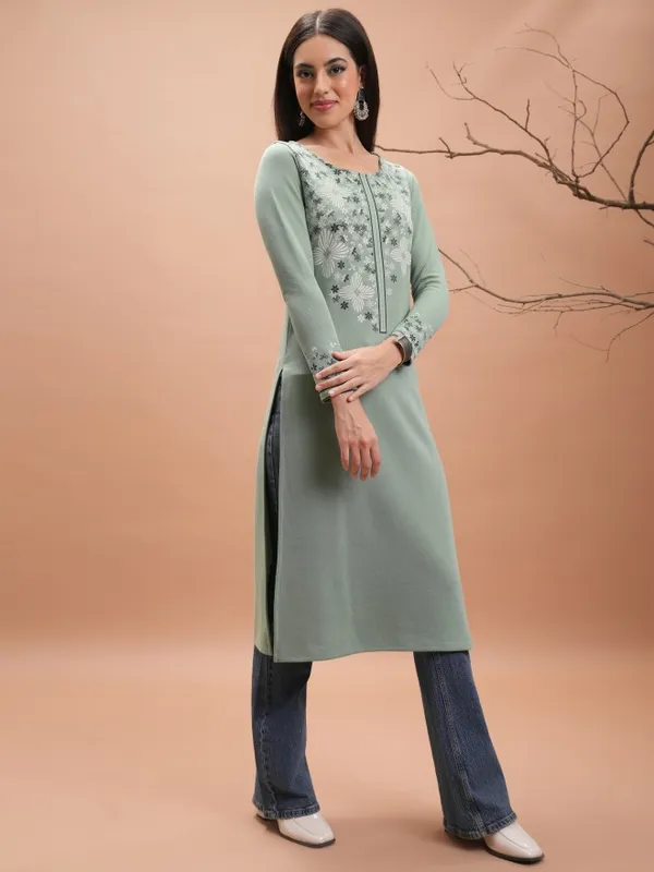  Vishudh  Women Green Printed Straight Kurtas