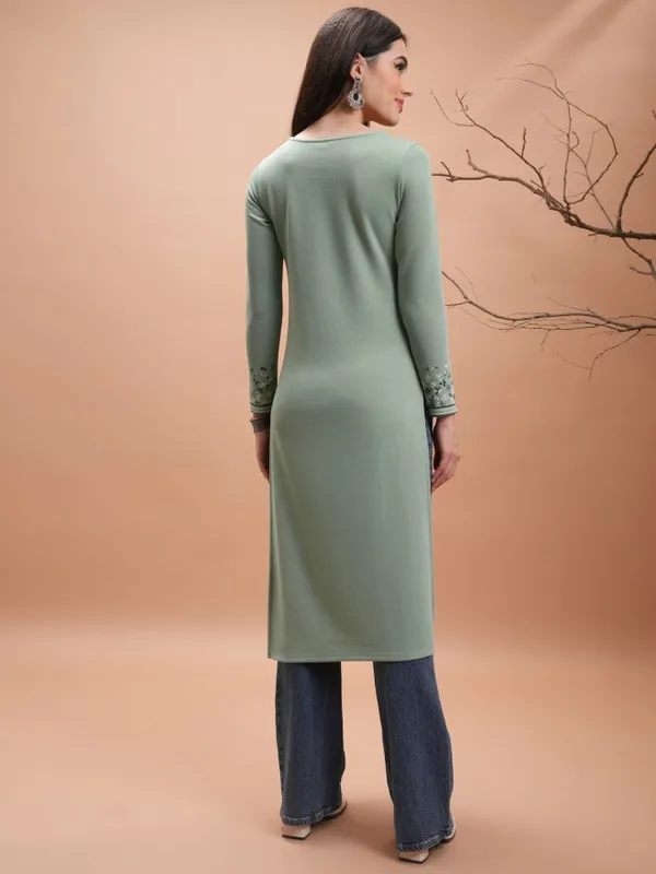  Vishudh  Women Green Printed Straight Kurtas