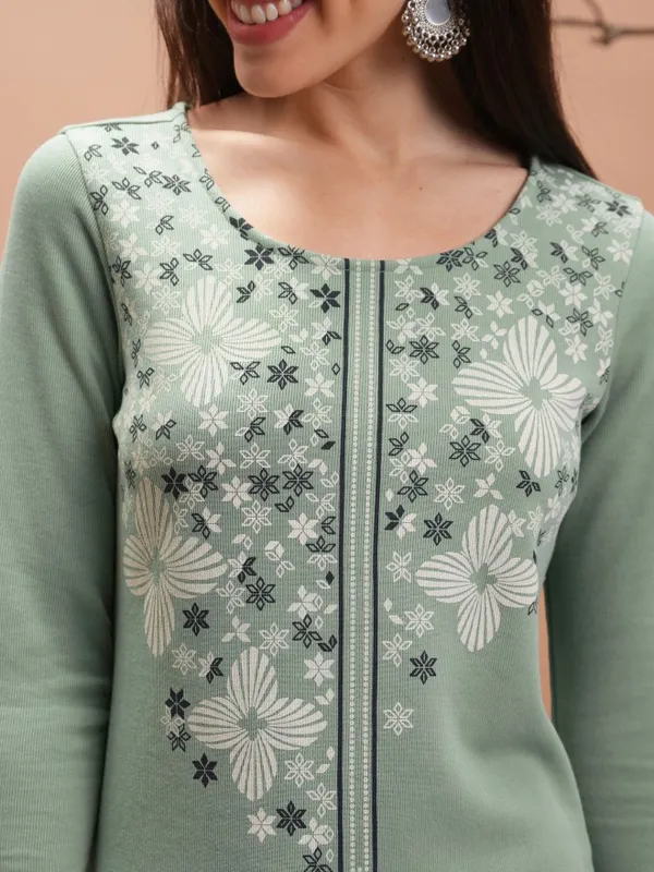  Vishudh  Women Green Printed Straight Kurtas