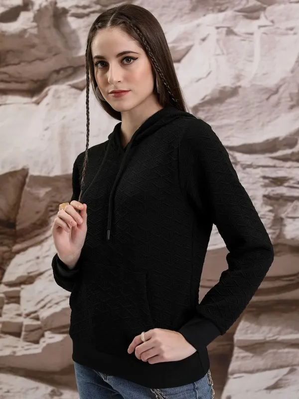  Tokyo Talkies Women Black Hood Sweatshirts