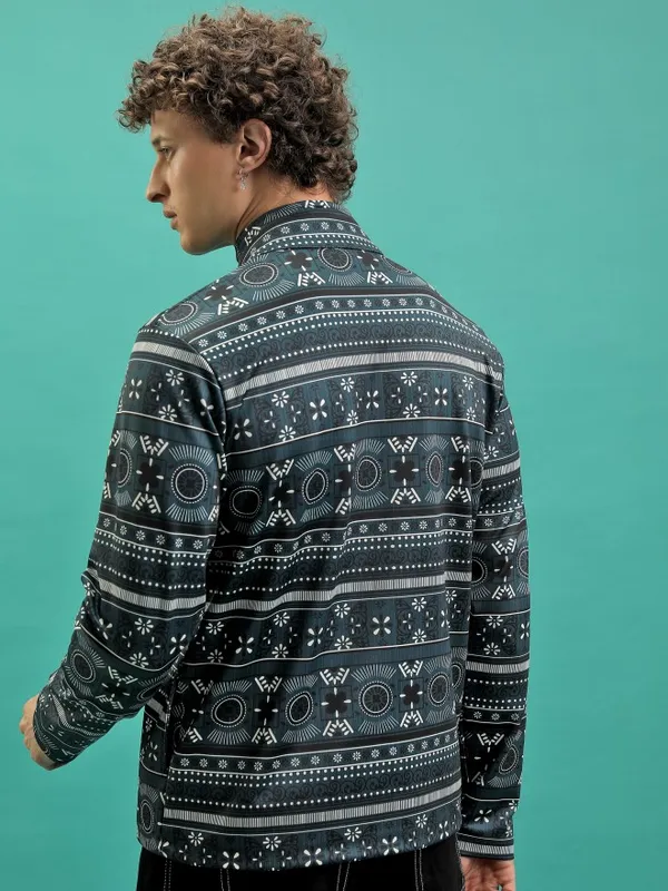  Highlander Men Teal High Neck Pullover Sweatshirts