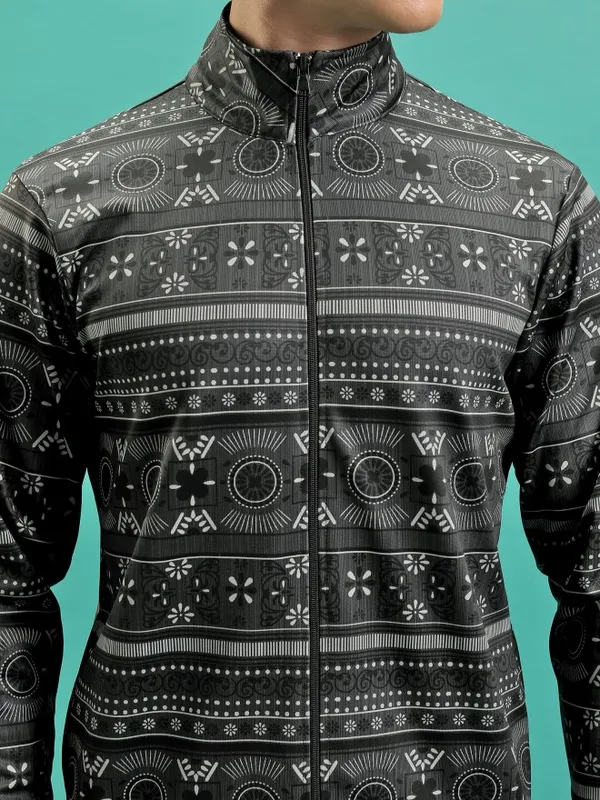  Highlander Men Grey High Neck Pullover Sweatshirts