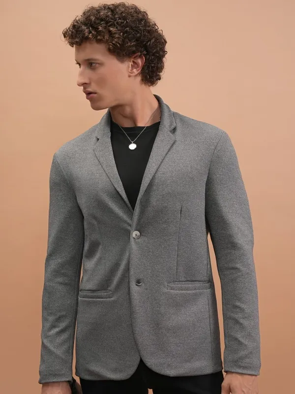 Solid Regular Fit Blazer