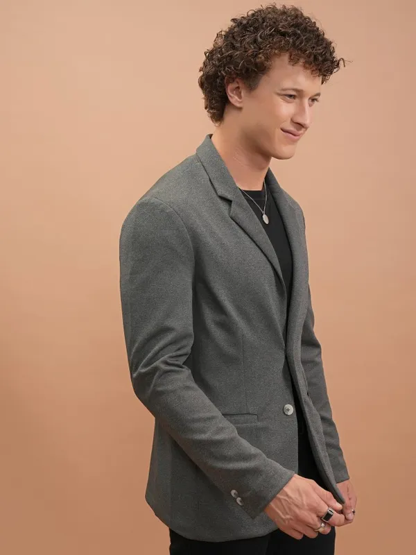 Highlander Men Grey Solid Single-Breasted Blazer