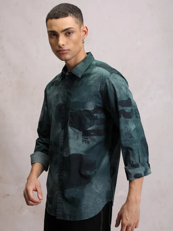  Highlander Men Blue Printed Slim Fit Casual Shirts