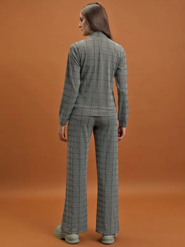 Tokyo Talkies Women Green Blazer With Trouser