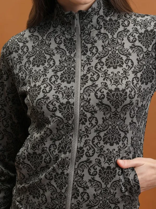  Tokyo Talkies Women Grey Open Front Jacket Jackets