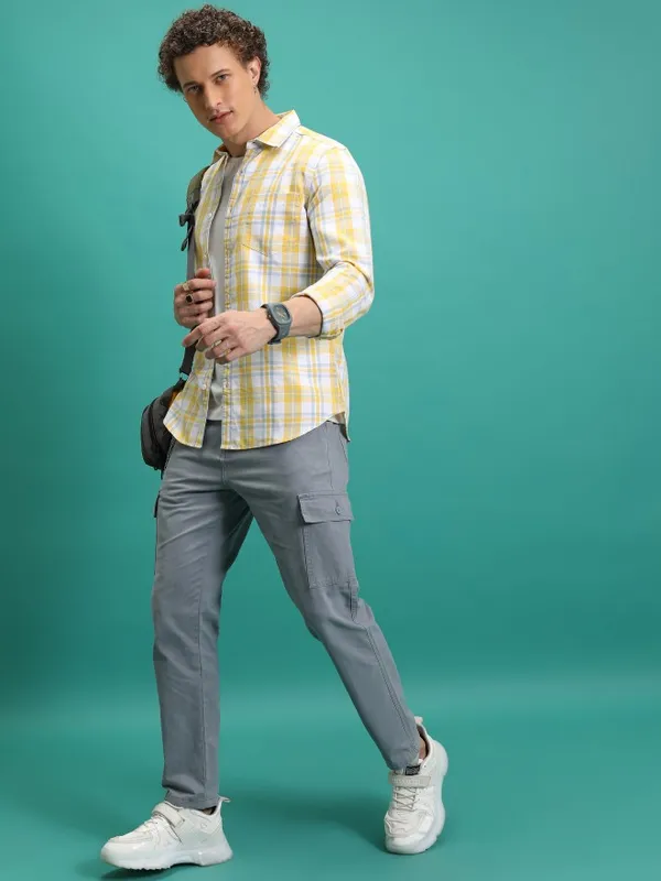 Men Slim Fit Casual Shirt