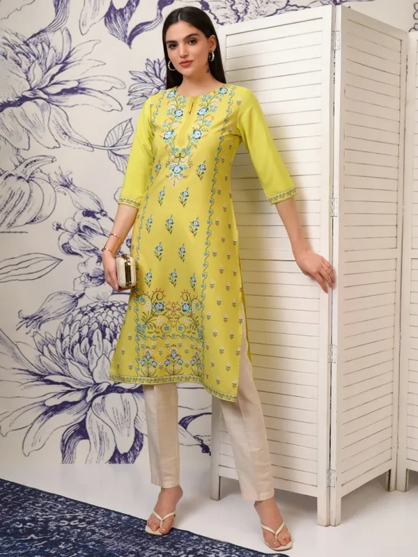 Ketch Women Yellow Printed Straight Kurta
