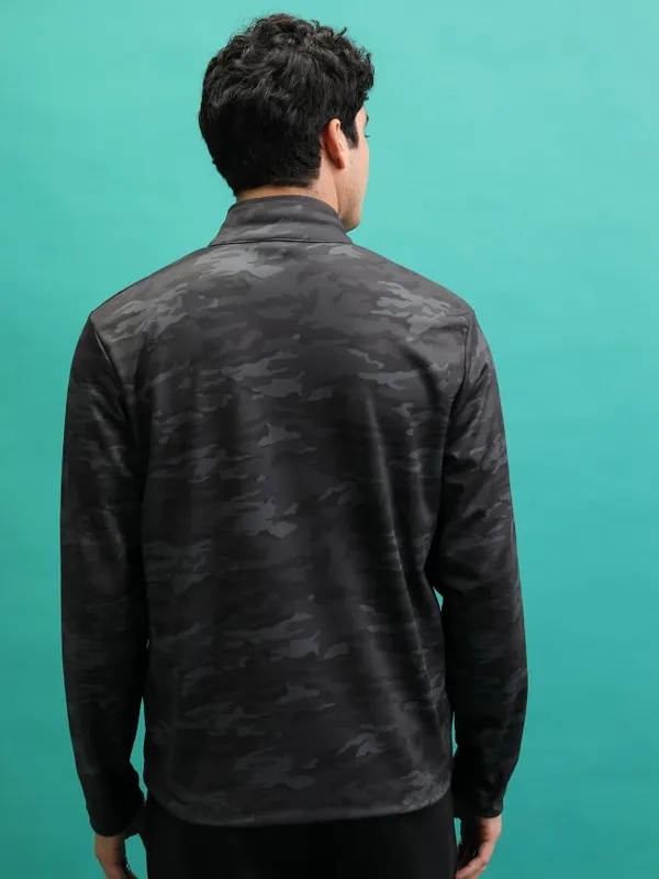  HIGHLANDER Men Grey High Neck Front-Open Sweatshirts