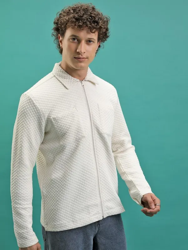Men Solid Sweatshirt