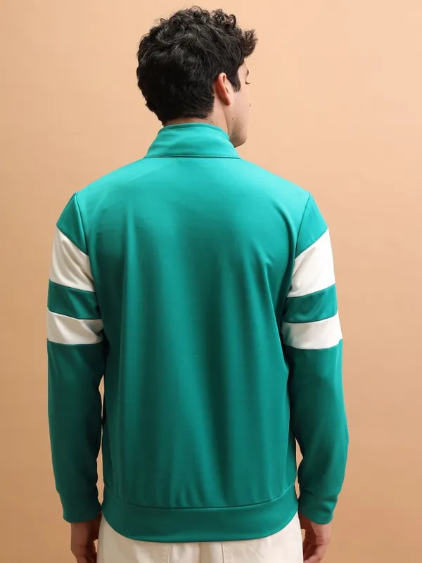 Men Colourblocked Front Jacket