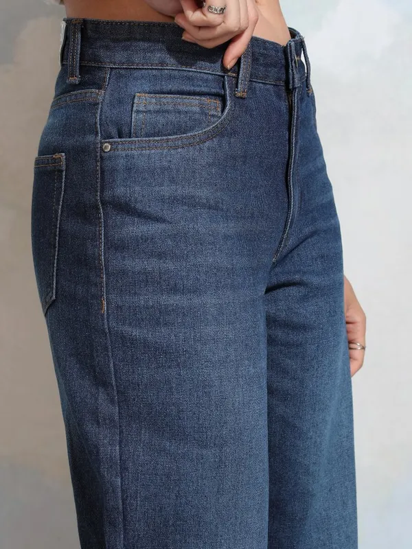 Women Relax Fit Jeans