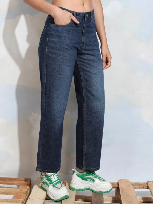 Women Relax Fit Jeans