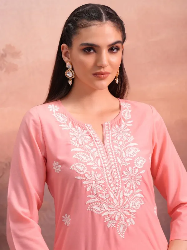 Embroidered Straight Kurta