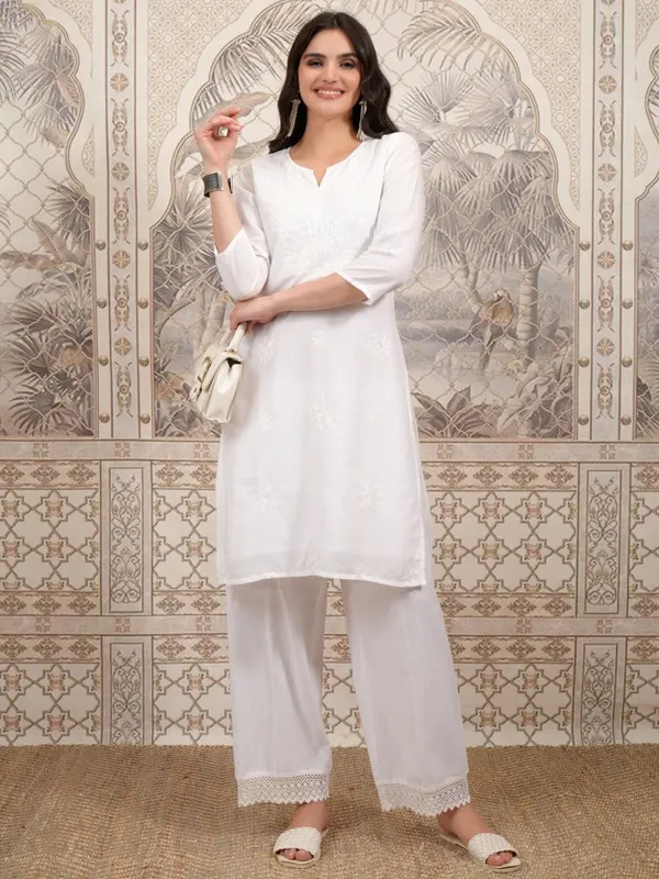 Vishudh Women White Embroidered Straight Kurtas